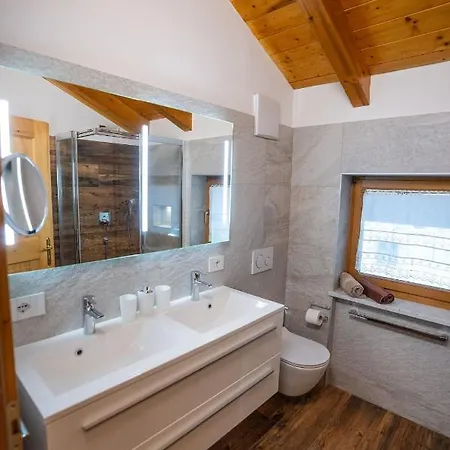 Bucaneve Apartment Predazzo